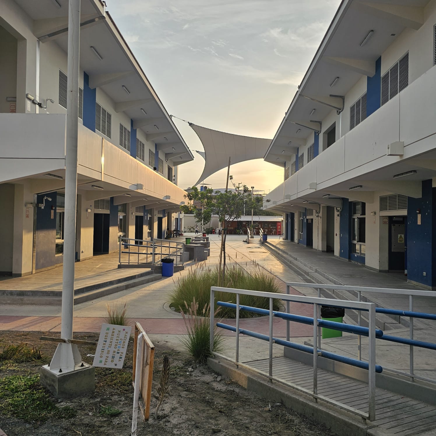 Pabellón Secundaria